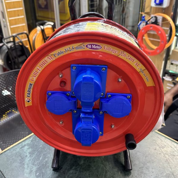 Extension Cable Reel 220VAC -240VAC